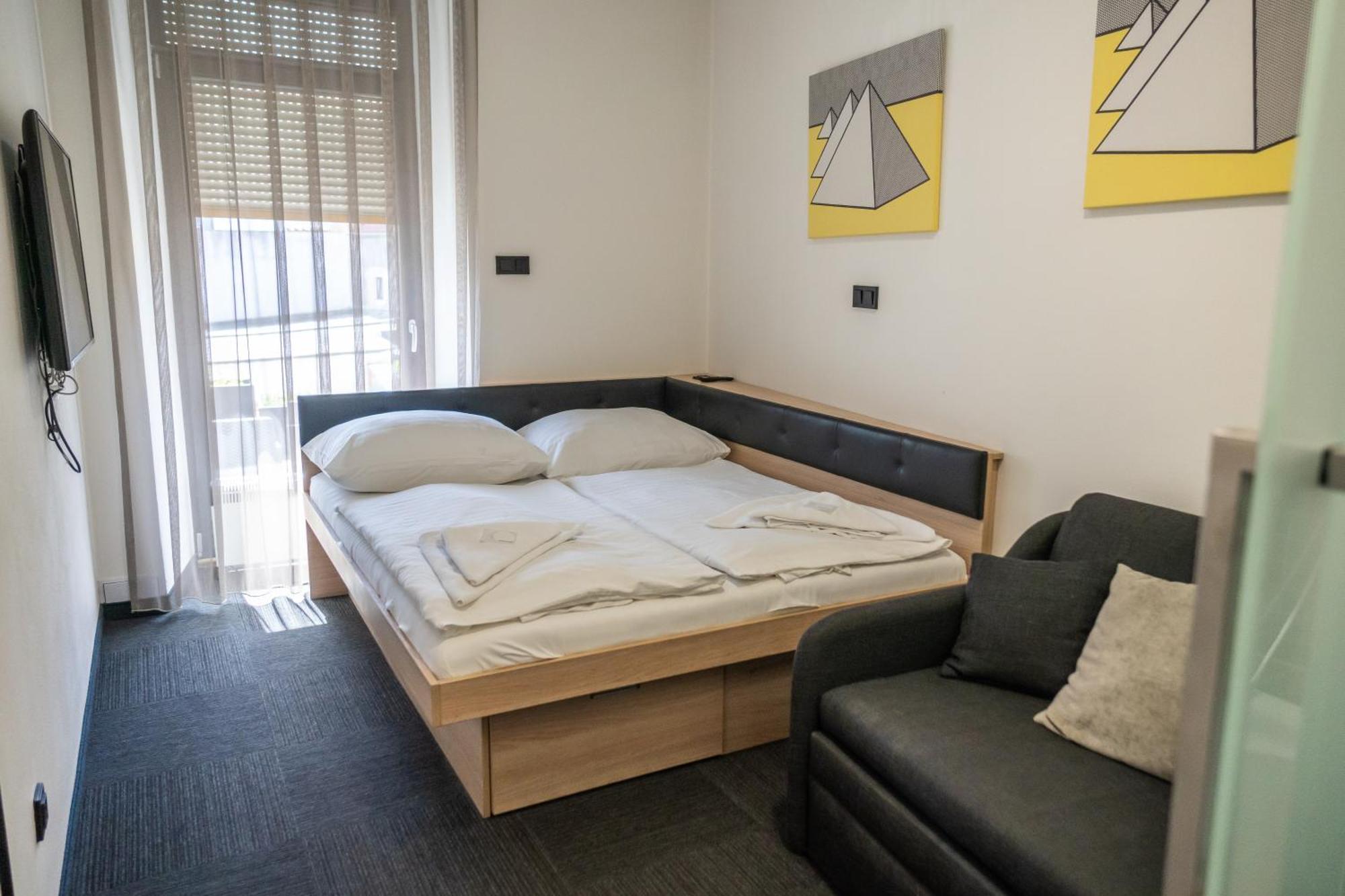 Hotel Plzen Плзень