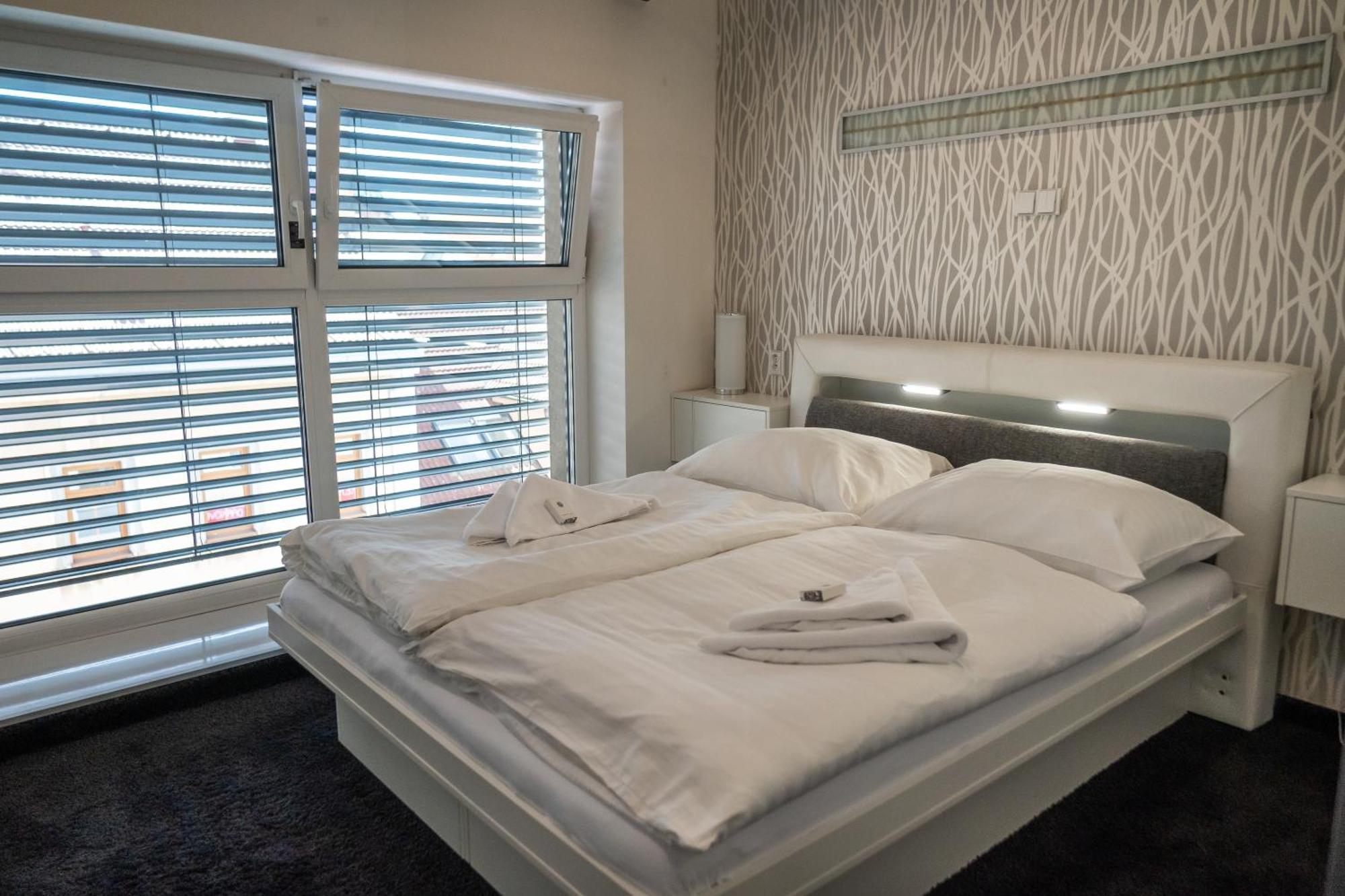 Hotel Plzen 3* Плзень
